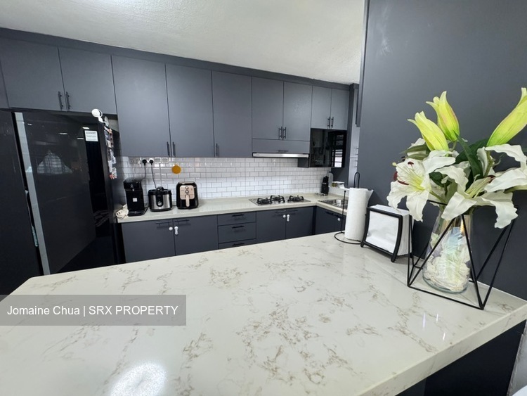 Blk 910 Jurong West Street 91 (Jurong West), HDB Executive #568293251